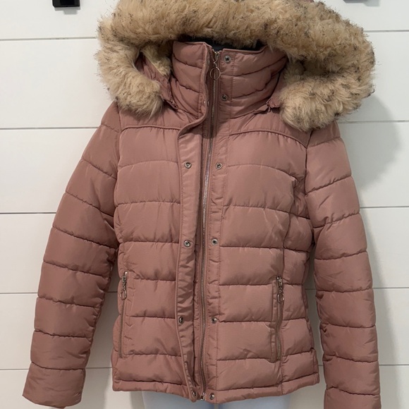 Women's Mauve Puffer Jacket with Faux Fur Trim - Picture 4 of 12